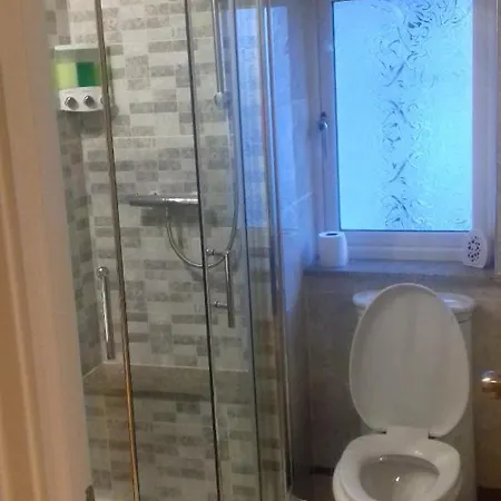 Marie's فندق مبيت وإفطار Coolock