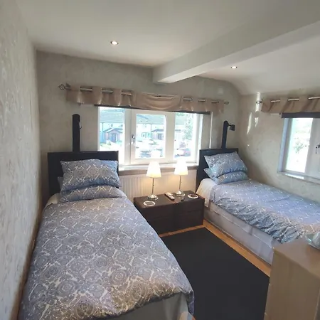 Dublin Airport Beaumont Hospital Marie's 3* Coolock