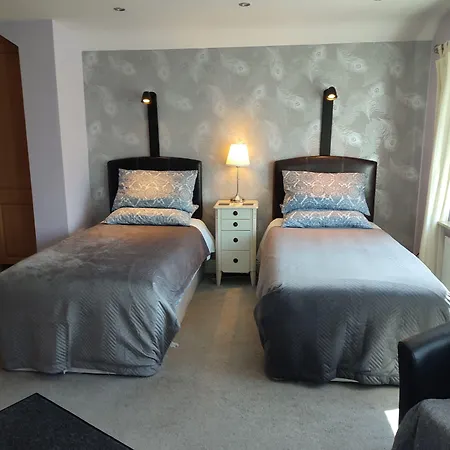 Bed & Breakfast Dublin Airport Beaumont Hospital Marie's Coolock